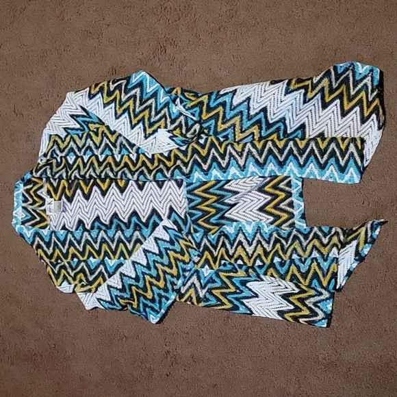 Lace style caridgan - Picture 2 of 4